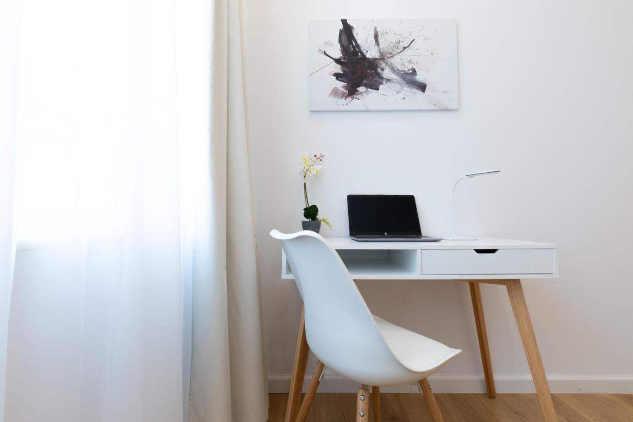 Minimal Apartment In Plaka Atény Exteriér fotografie