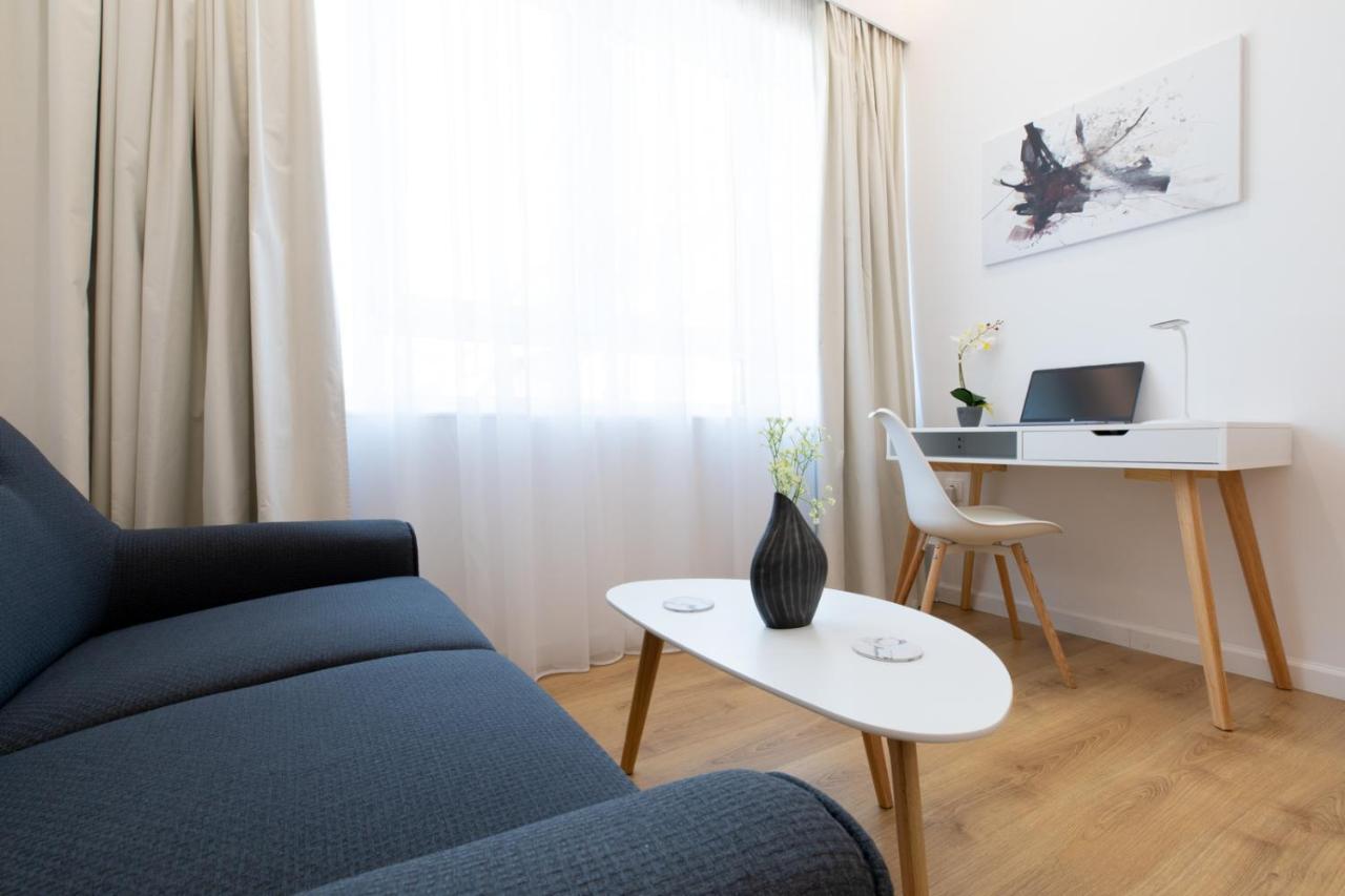 Minimal Apartment In Plaka Atény Exteriér fotografie