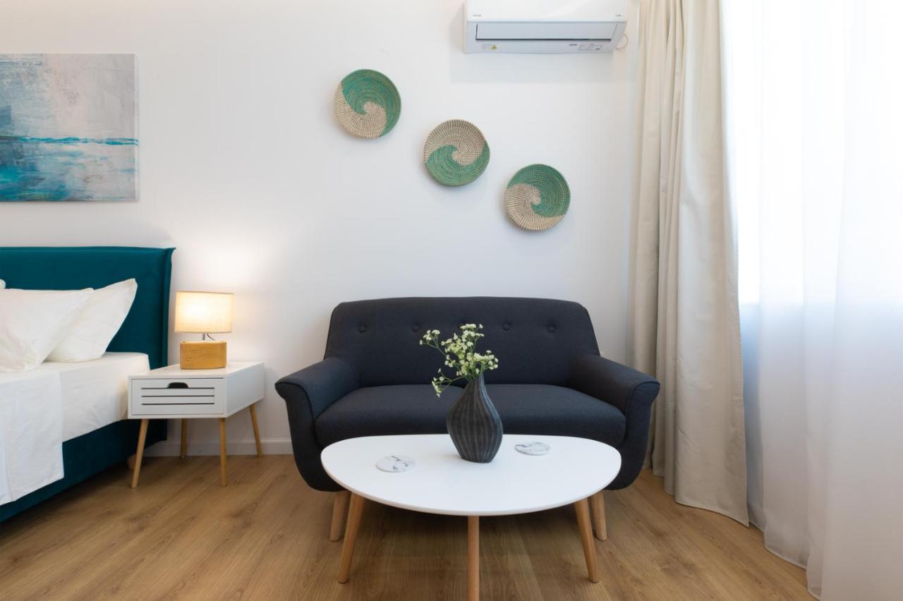 Minimal Apartment In Plaka Atény Exteriér fotografie