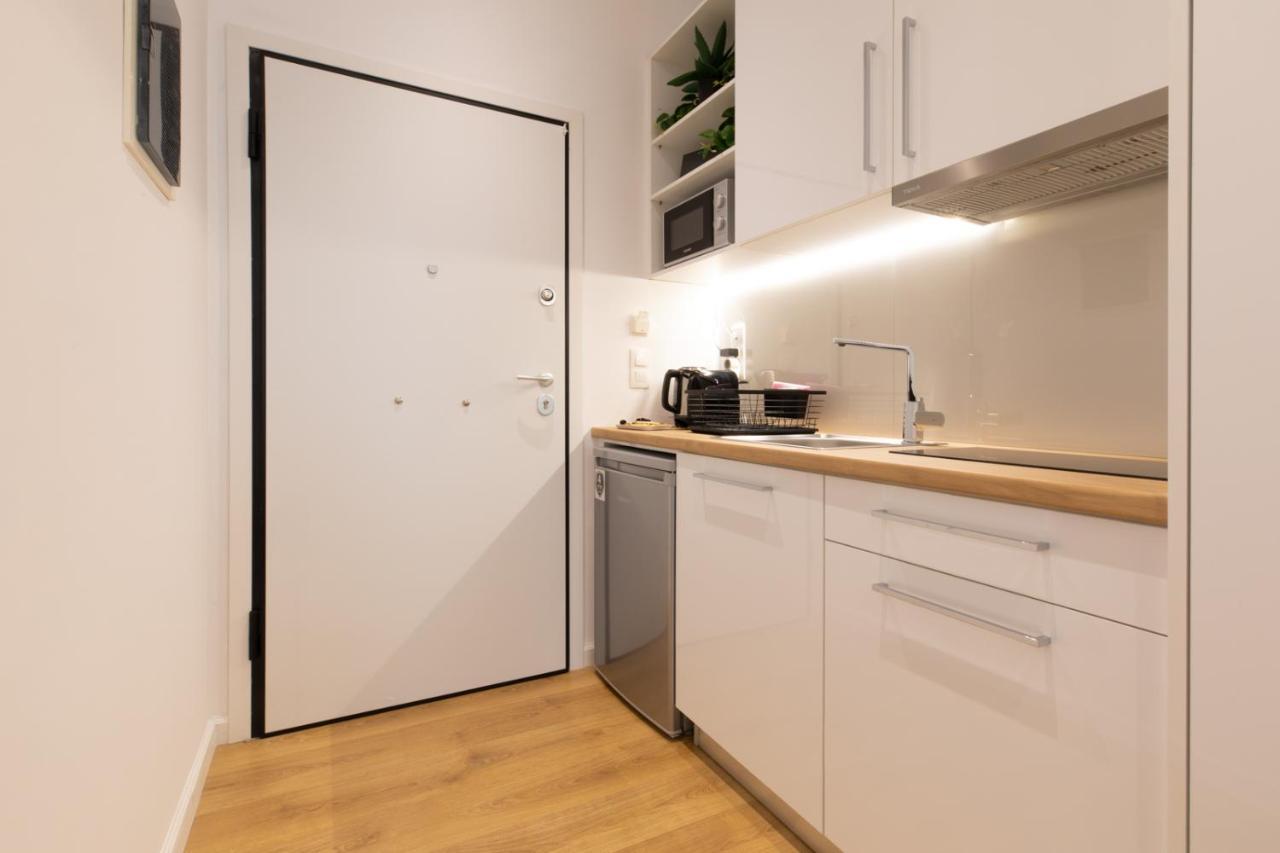Minimal Apartment In Plaka Atény Exteriér fotografie